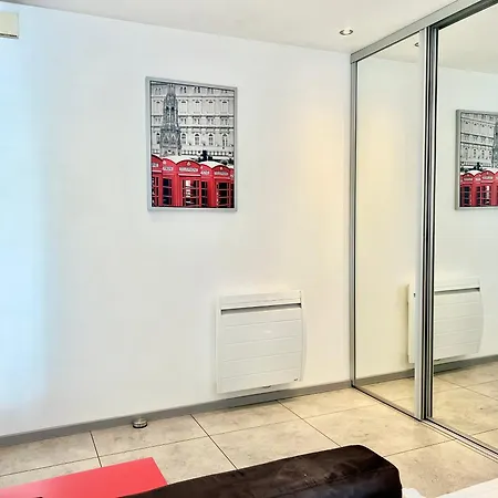 T2 Apartment *